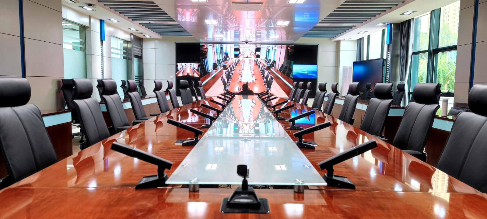 2121非凡科技视频会议主机